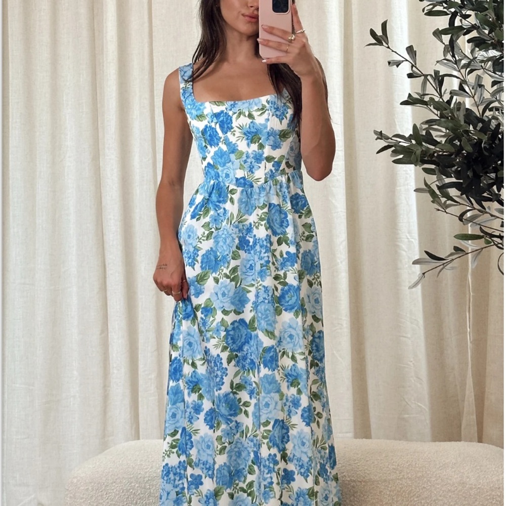 Show Me Your Mumu Nina Maxi Dress Cottage Floral Blue